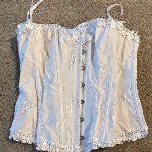 Elegant White Floral Corset Top